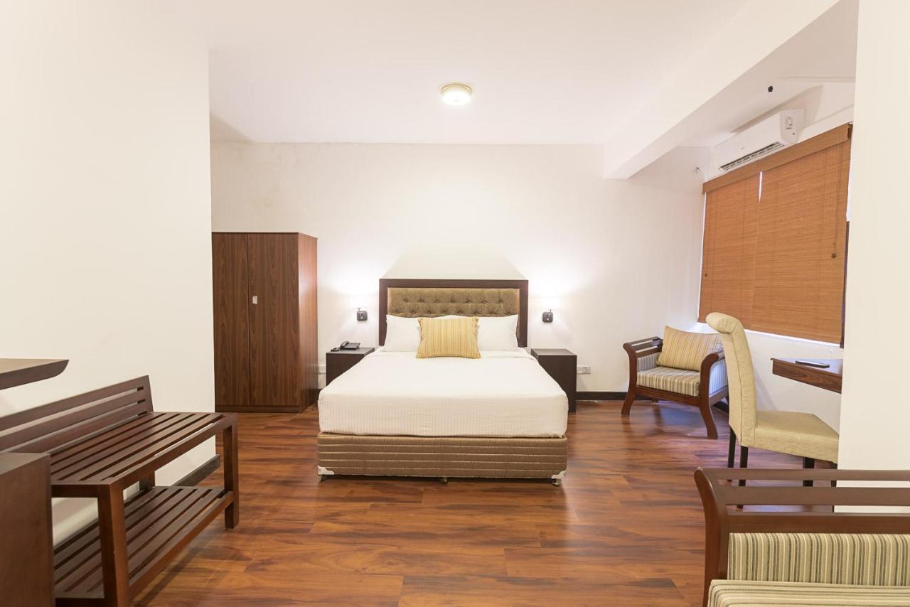 Pearl Royal Hotel, קולומבו מראה חיצוני תמונה