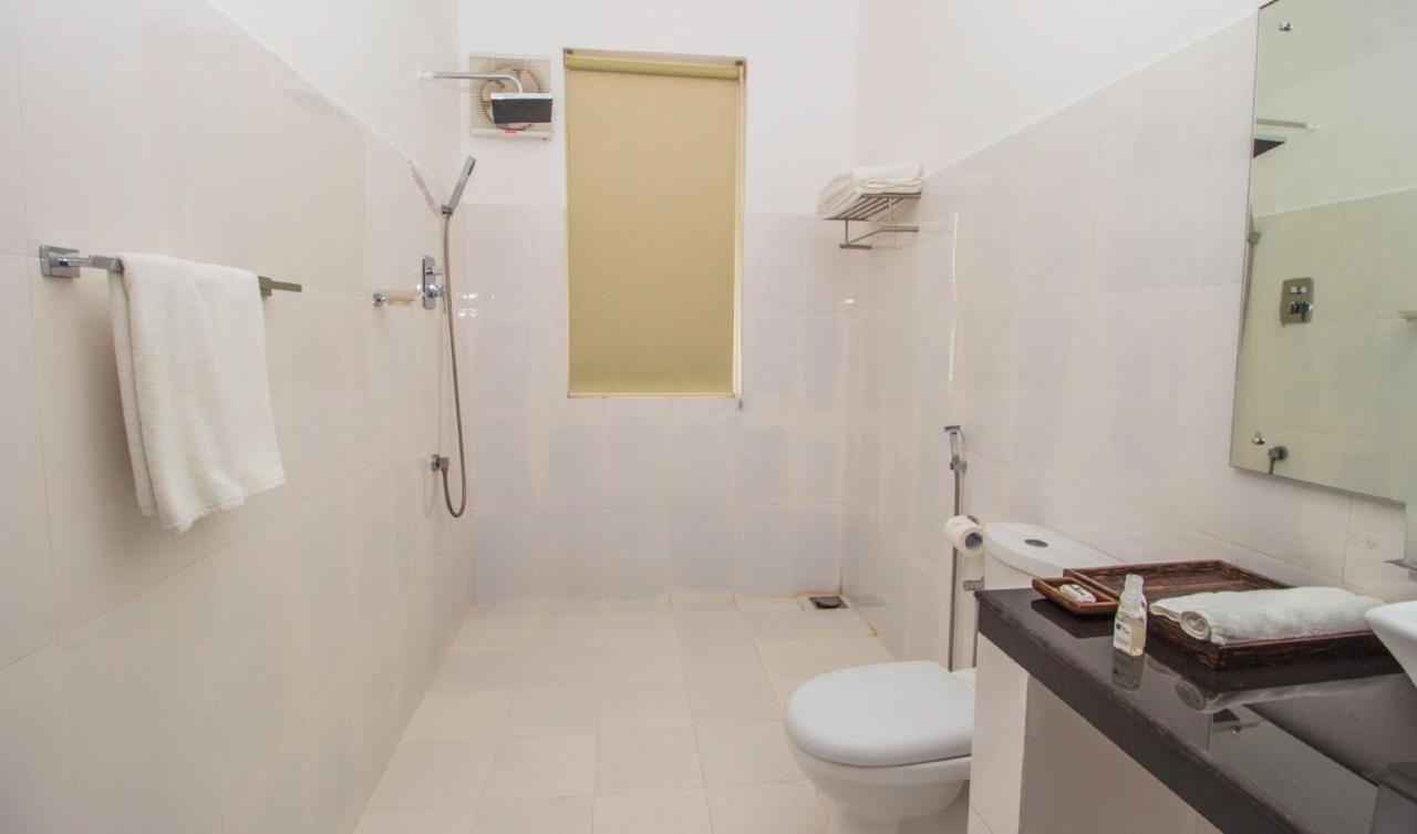 Pearl Royal Hotel, קולומבו מראה חיצוני תמונה